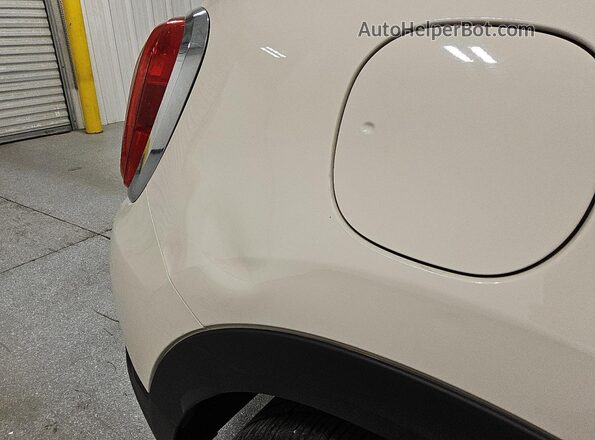 ZFBCFXDTXGP349079 2016 FIAT 500X Cream 