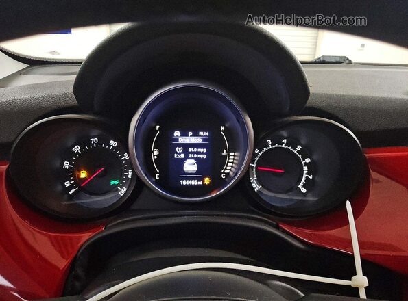 ZFBCFYBT5GP343277 2016 FIAT 500X Burgundy Vista del cuadro de instrumentos