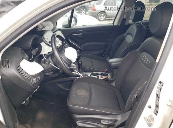 ZFBNFYA19LP853764 2020 FIAT 500X Белый Вид салона спереди