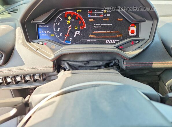 ZHWUC1ZF9FLA01185 2015 LAMBORGHINI HURACAN Silver Вид щитка приладів