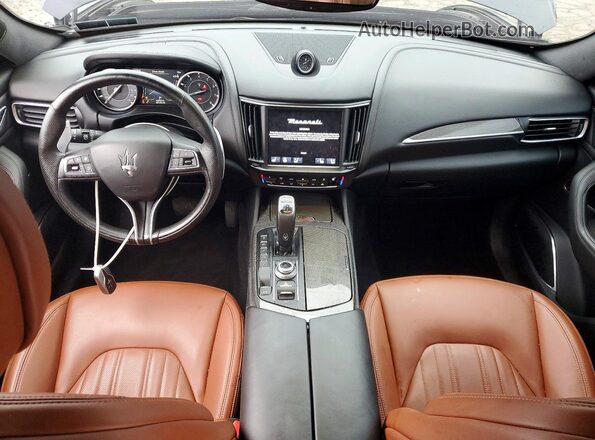 ZN661XUAXPX411540 2023 MASERATI LEVANTE Black Вид панелі приладів