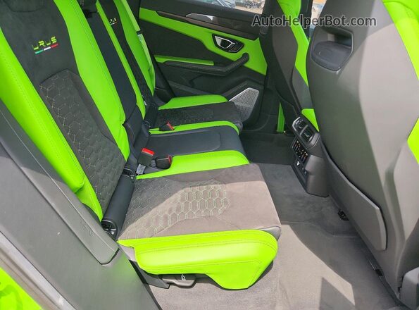 ZPBUA1ZL0NLA21530 2022 LAMBORGHINI URUS Зеленый Вид задних сидений