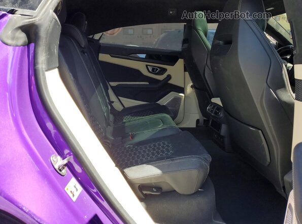 ZPBUA1ZL6NLA21550 2022 LAMBORGHINI URUS Purple Вид задніх сидінь
