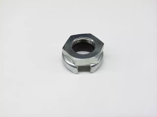 Radio Antenna Base Nut 1J0-035-437 - View 12