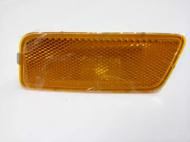 Side Marker Lamp 5K0-945-071 - View 4