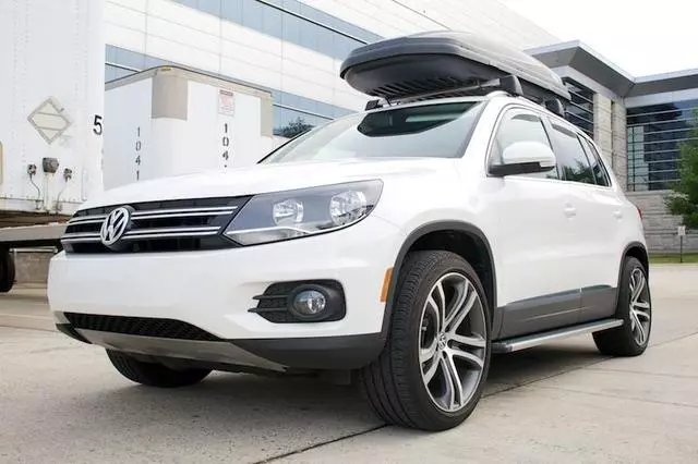 Side Window Deflectors 5N0-072-194 - View 5