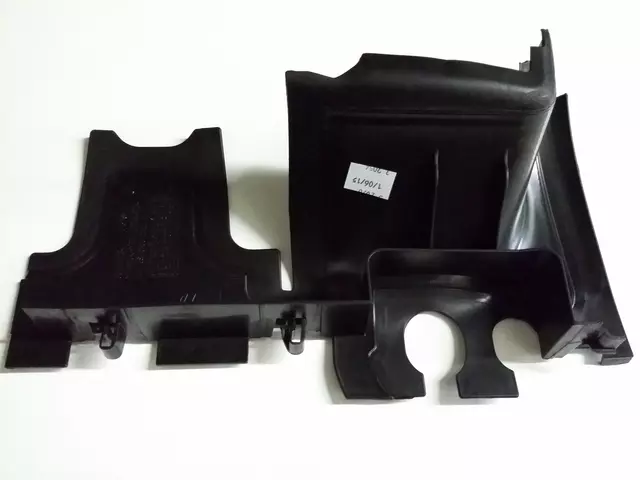 Air Baffle 561-121-284 - View 3