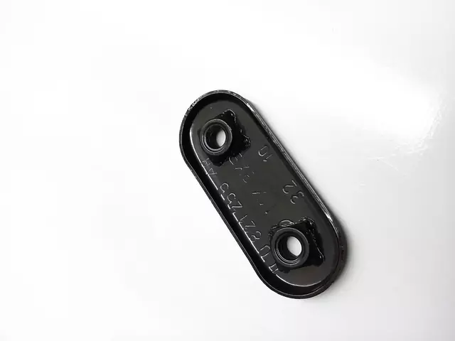 Retainer Plate 1C0-821-255-AB - View 10