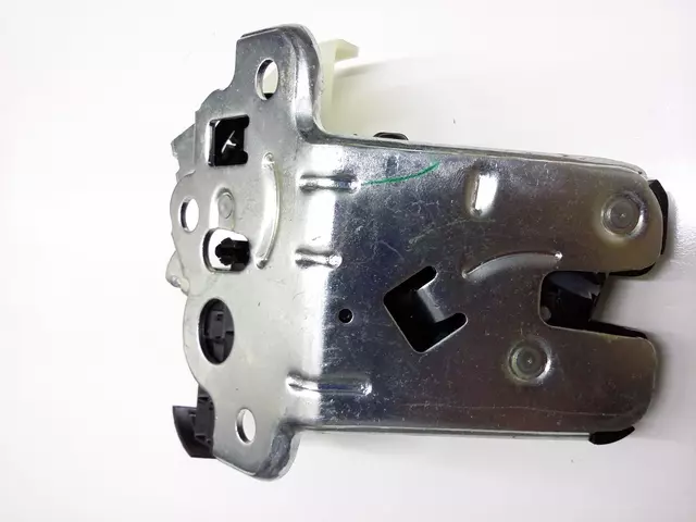 Lock Actuator 561-827-505-C - View 10