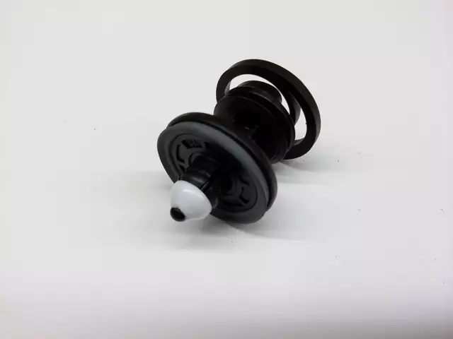 Door Trim Panel Clip 7L6-868-243 - View 78