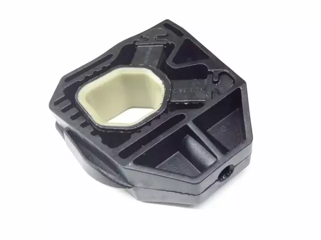 Upper Mount 1K0-121-367-M - View 9