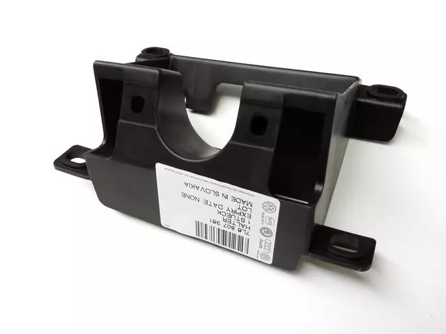 Bumper Cover Bracket 7L6-807-361 - View 3