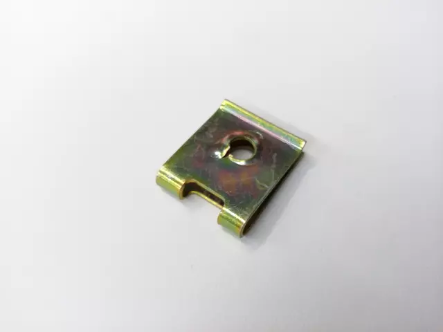 Side Cover U N-015-458-1 - View 10