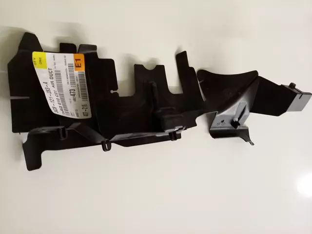 Air Baffle 3C8-121-283-A - View 2