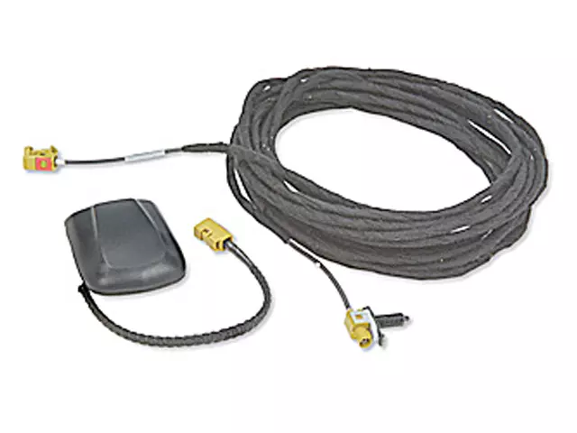 Satellite Antenna Kit For All Radios With The 7B0-098-593-A - View 2