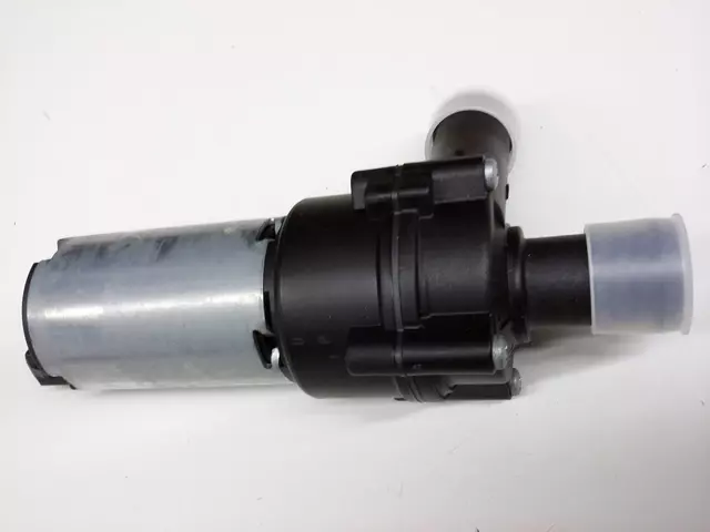 Auxiliary Pump 251-965-561-B - View 8