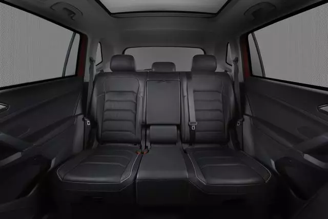 Rear Sunshades 5NN-064-365 - View 3