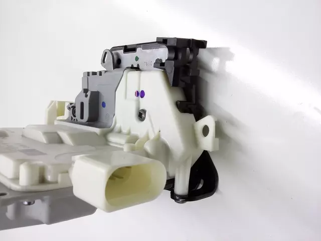 Lock 3C1-837-015-B - View 3