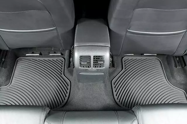 Monster Mats Round Retention Clip 1K1-061-552-HA-041