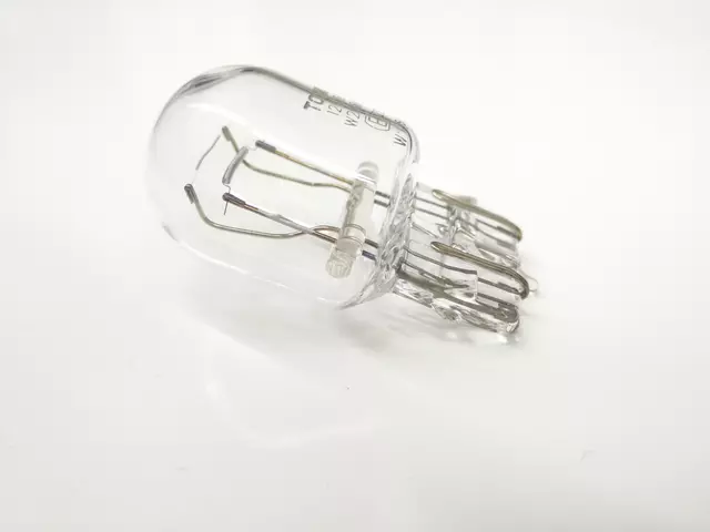 Run Lamp Bulb N-107-332-02 - View 9