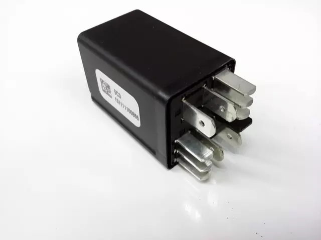 Accessory Power Relay 5C0-951-253-A - View 13
