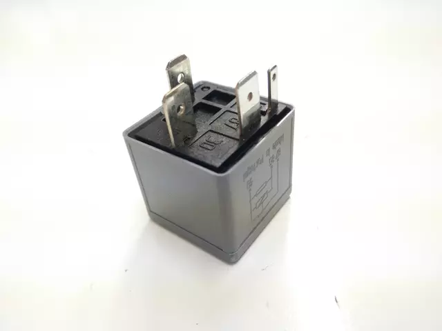 Glow Plug Relay 1J0-906-381-A - View 13