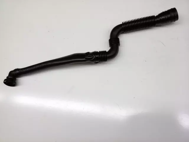 Secondary Air Injection Pump Hose 07K-131-127 - View 4