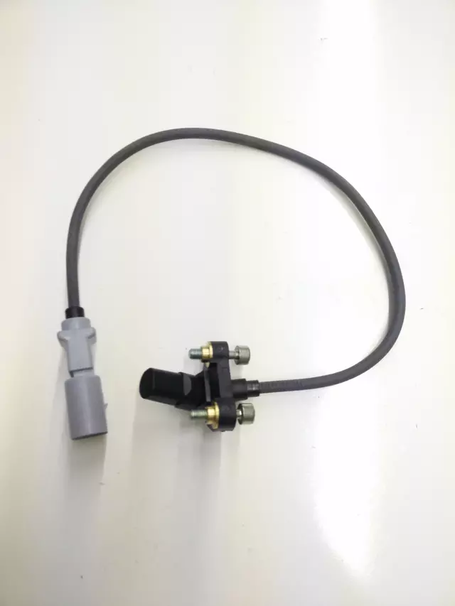 Crankshaft Position Sensor 07K-906-433-B - View 24