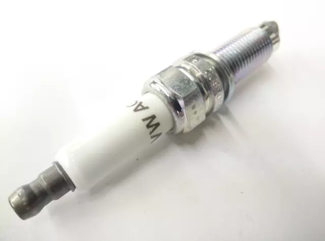 Spark Plug 101-905-622 - View 14