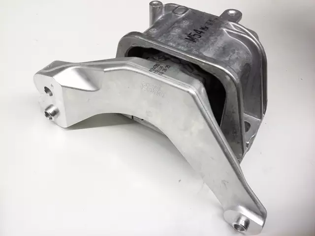 Mount 1J0-199-262-DA - View 16