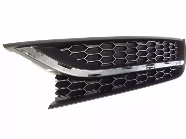 Outer Grille 561-853-665-E-9B9 - View 3