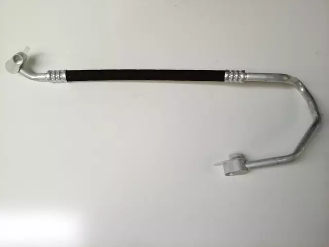 A/C Refrigerant Discharge Hose 5C0-820-721-A - View 3