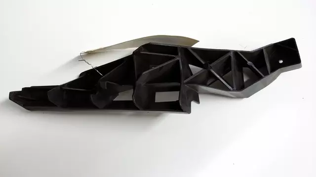 Side Bracket 7B0-805-822-C - View 3