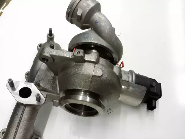 Exhaust Manifold 038-253-014-QX