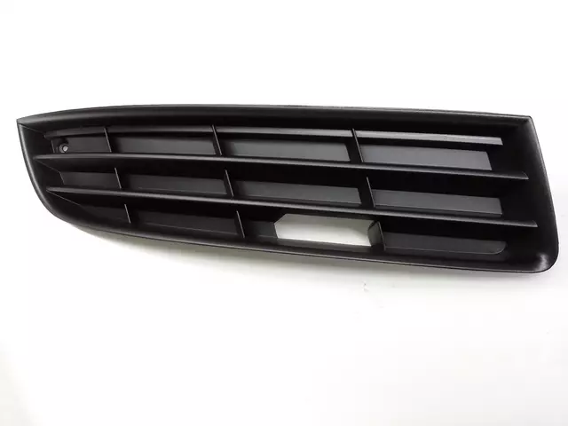 Outer Grille 3C0-853-666-9B9 - View 5