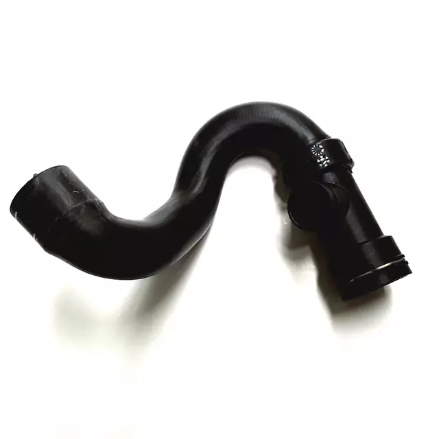 Lower Hose 8D0-121-055-T