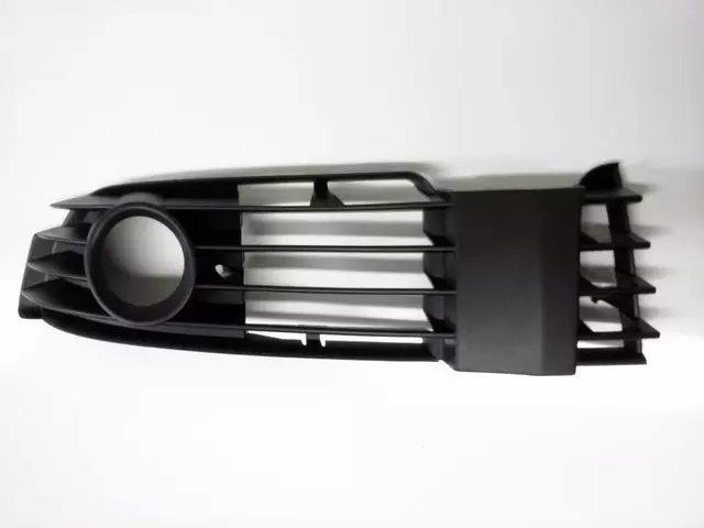 Lower Grille 3B0-853-665-L-B41 - View 5