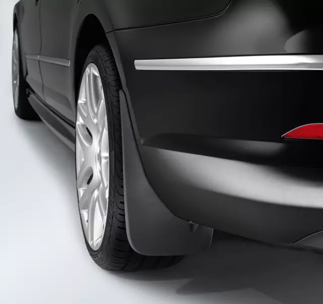 Splash Guards, Set Of 2 3C8-075-101