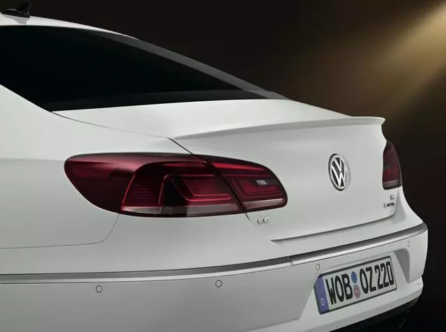 Rear Lip Spoiler 3c8071640gru