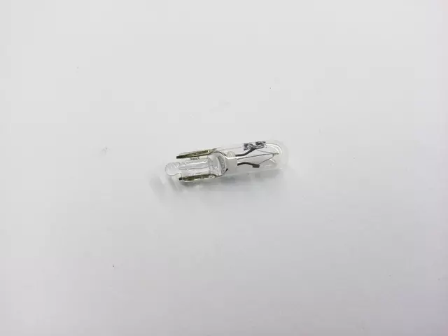 Instrument Panel Light Bulb N-017-751-2 - View 12