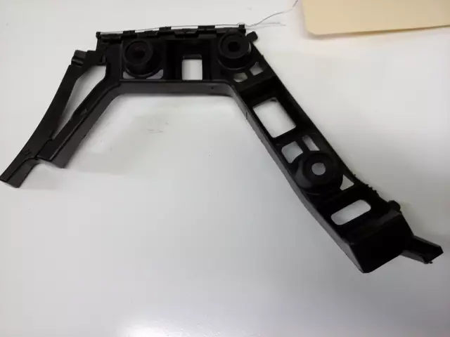 Side Retainer 5K6-807-394-C - View 8