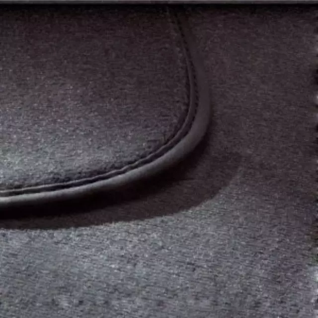 TEXTILE FLOOR MATS  BLACK 5N1-061-225-E-WGK - View 2