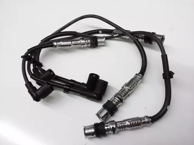 Spark Plug Wire Set 06A-905-409-L - View 8