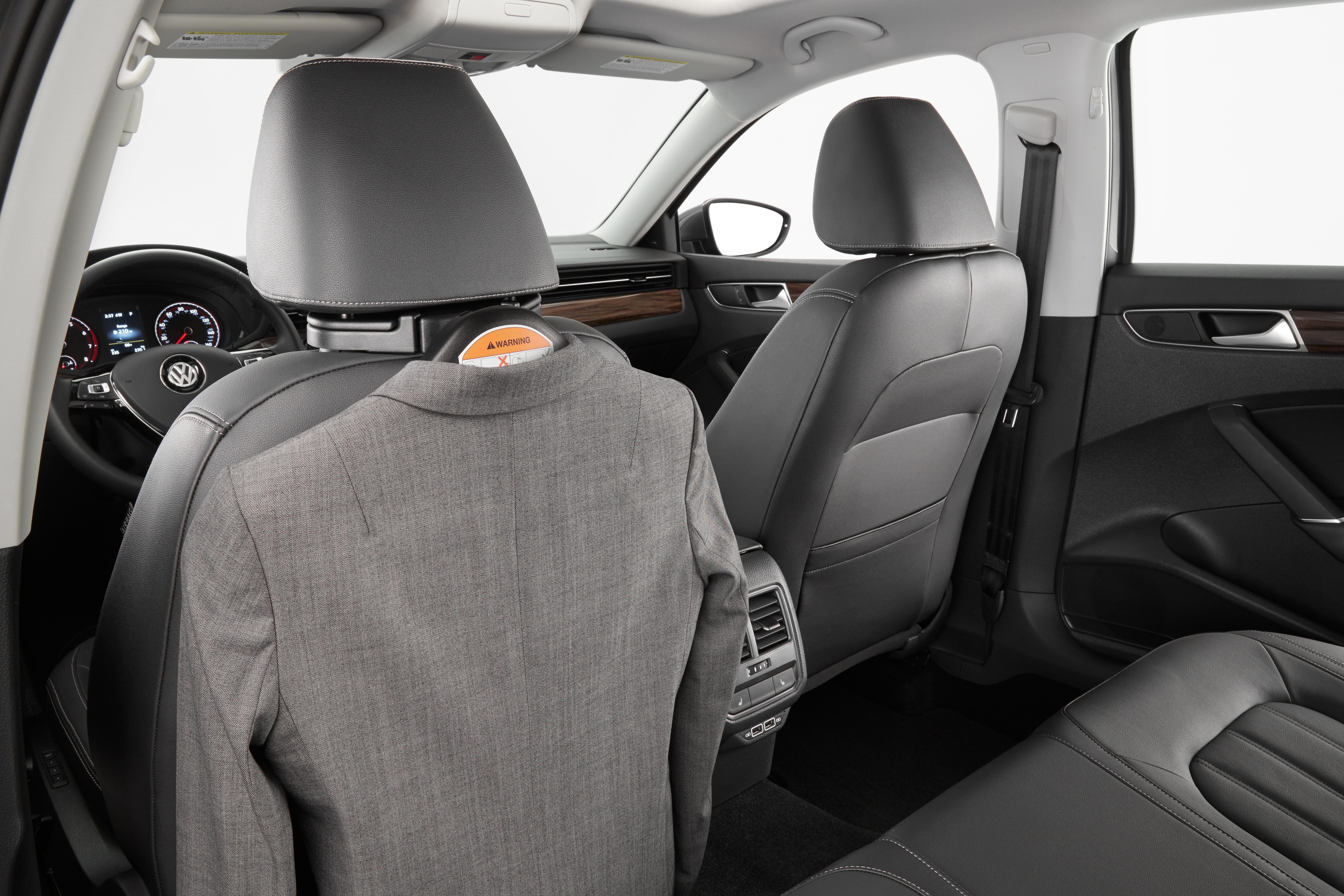 Coat Hanger 000-061-127-C - View 2