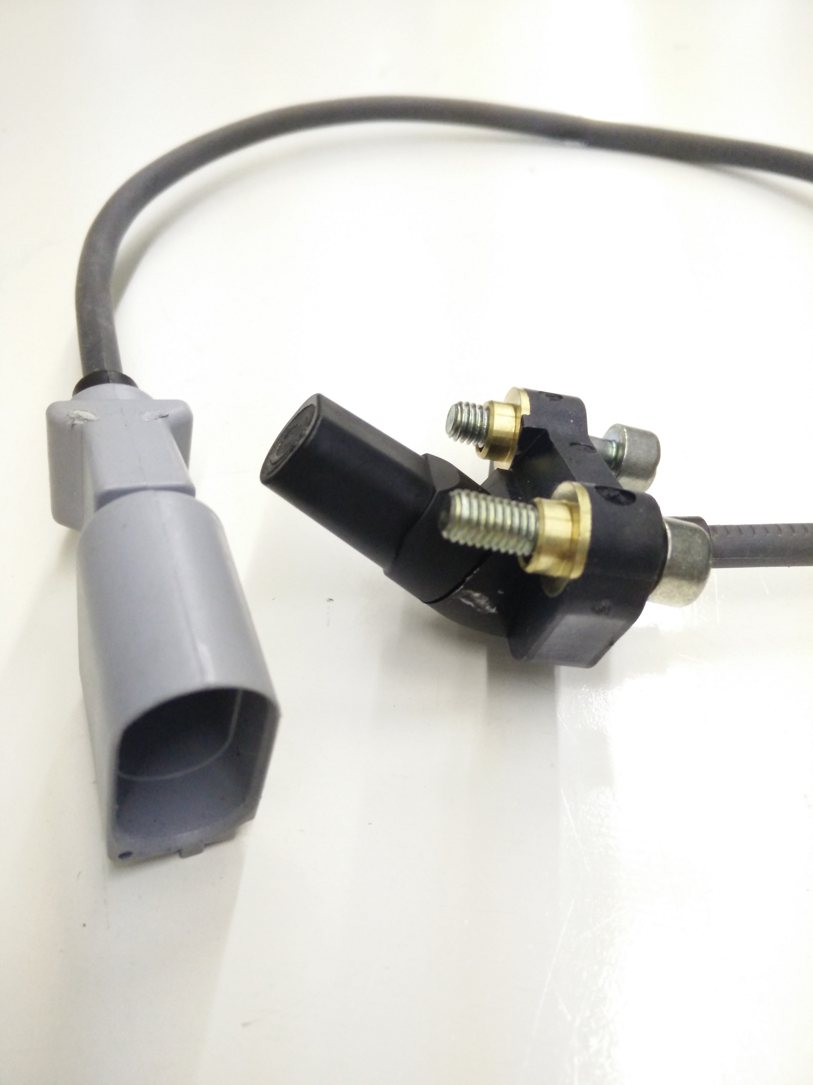 Crankshaft Position Sensor 07K-906-433-B - View 19