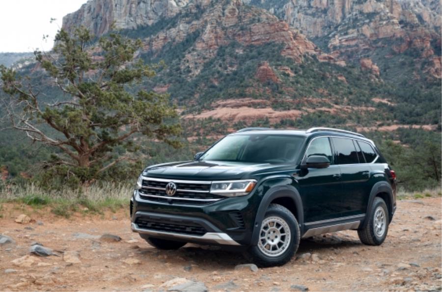 Body Styling Kit 3CN-071-329-DSP - View 3