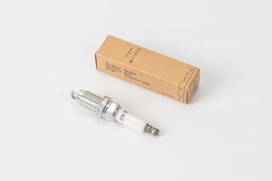 Spark Plug 101-905-600-C - View 13