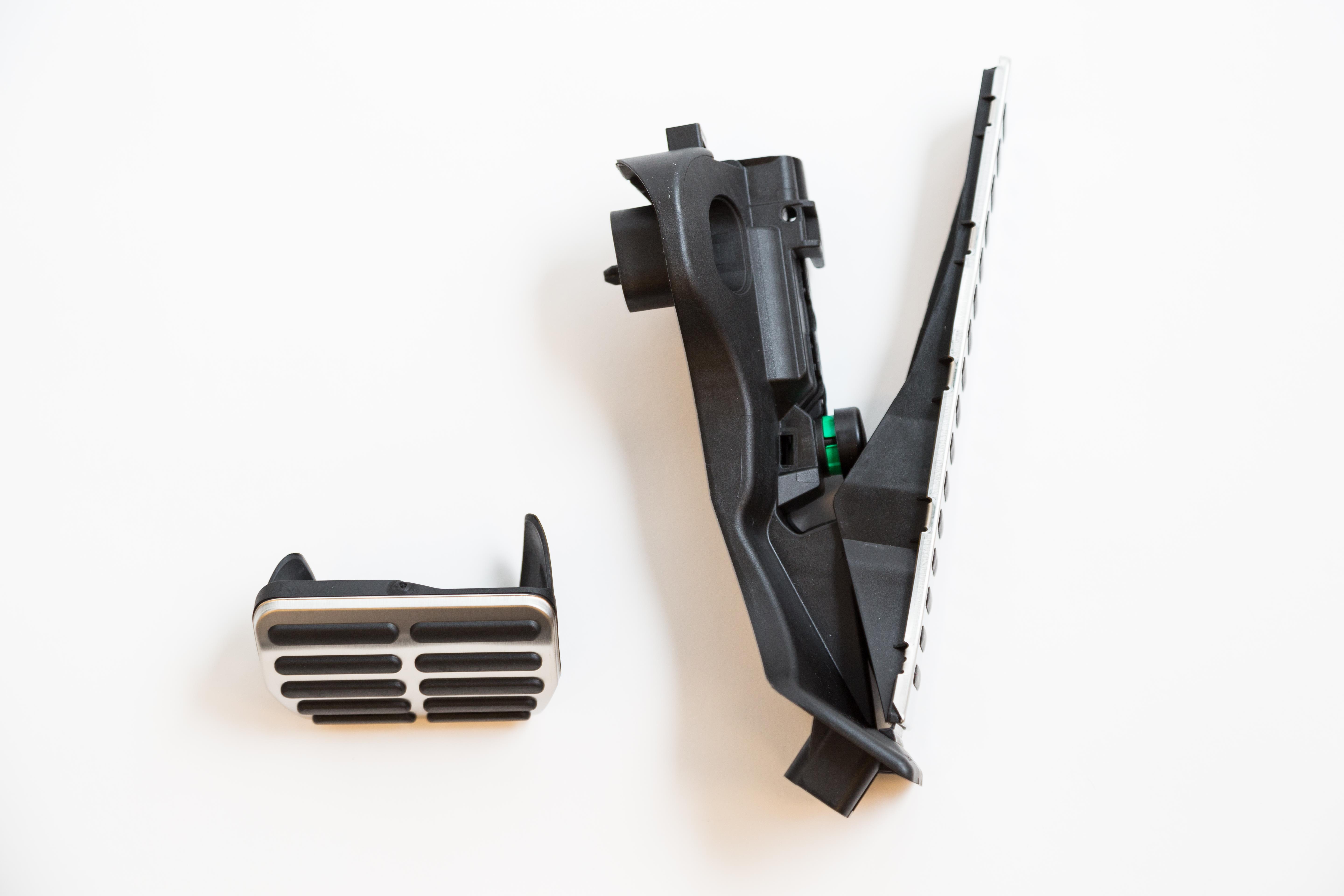 Sport Pedal Cap Set (Automatic) 1K1-064-205-A - View 5