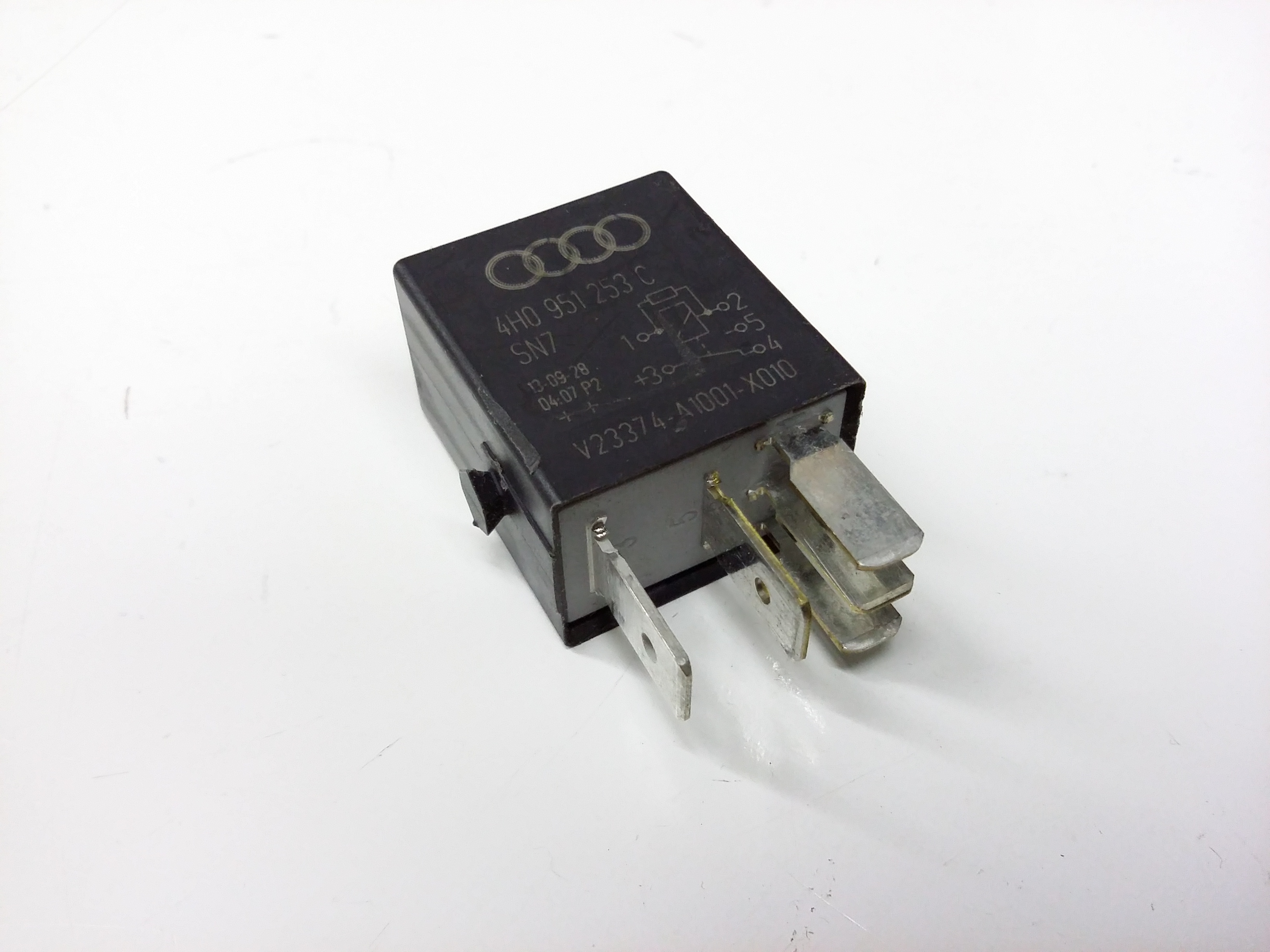 Relay 4H0-951-253-C - View 50