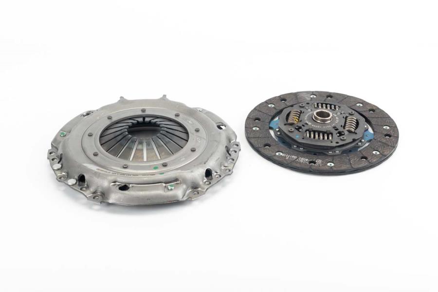 Clutch Pressure Plate And Disc Set 07K-141-015-D - View 7